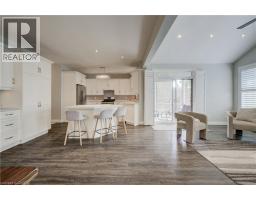 305 THORNHILL Place - 18