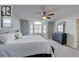 305 THORNHILL Place - 36