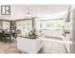 358 GREEN ACRES Drive - 11