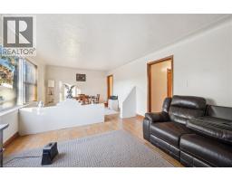 180 BECKER Street - 14