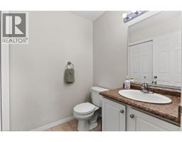 74 GRAND RIVER Avenue - 13