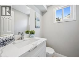 31 PARKLAND Crescent - 18