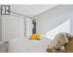 31 PARKLAND Crescent - 24
