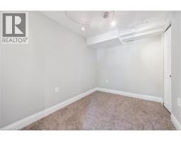 31 PARKLAND Crescent - 30