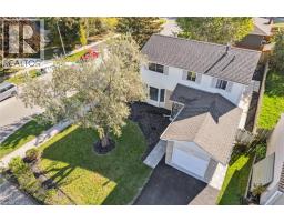 31 PARKLAND Crescent - 41