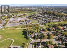31 PARKLAND Crescent - 44