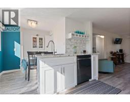 16 RICHARDSON Drive - 10