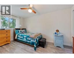 16 RICHARDSON Drive - 16