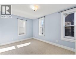 439 MAIN Street W - 22
