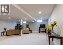 6 BLUENOSE Drive - 32