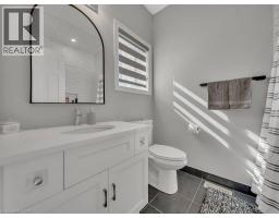 640 FLORENCEDALE Crescent - 32