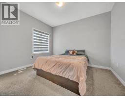 640 FLORENCEDALE Crescent - 34
