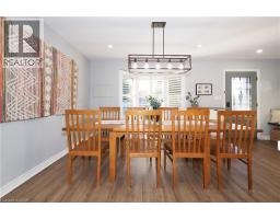 7 CAPRICE Court - 5