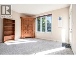 15 PARKVIEW Drive - 28
