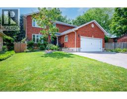 7 CHANDOS Drive - 1