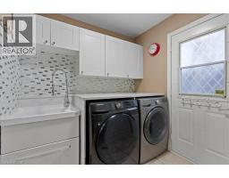 7 CHANDOS Drive - 19