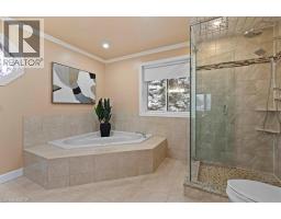 7 CHANDOS Drive - 24