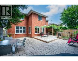 7 CHANDOS Drive - 34