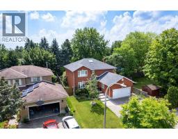 7 CHANDOS Drive - 4