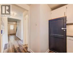 98 ROLLING MEADOWS Drive - 21