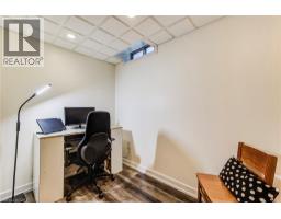 98 ROLLING MEADOWS Drive - 36