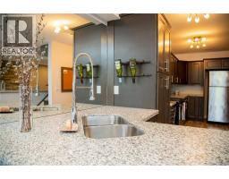 52 GRAND Street - 32