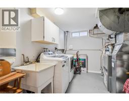 207 LAURENTIAN Drive - 26