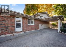 207 LAURENTIAN Drive - 27