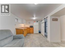9 KEHL Street - 26