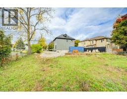 67 GRAND Avenue N - 6