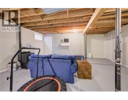 38 MILL Street E - 22