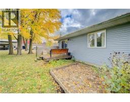 38 MILL Street E - 29