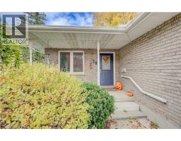 38 MILL Street E - 3