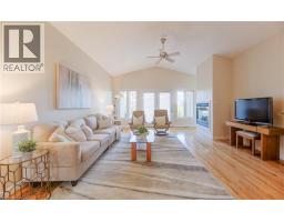 62 THIMBLEBERRY Crossing - 12