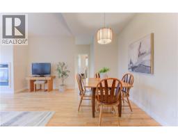 62 THIMBLEBERRY Crossing - 17