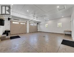 1866 THOMPSON Road E - 33