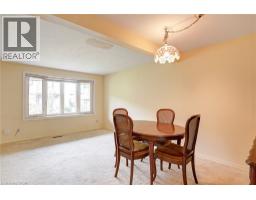 285 SANDOWNE Drive UnitNo. 9 - 11