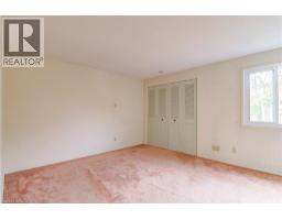 285 SANDOWNE Drive UnitNo. 9 - 21