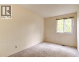 285 SANDOWNE Drive UnitNo. 9 - 27