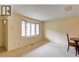 285 SANDOWNE Drive UnitNo. 9 - 6