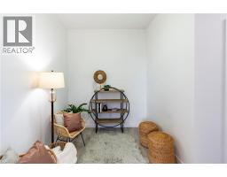 181 KING Street S UnitNo. 614 - 14