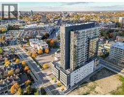 181 KING Street S UnitNo. 614 - 2