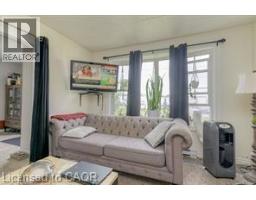 882 TREMAINE Avenue - 8