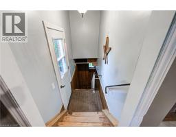 10 VICTORIA Street - 12