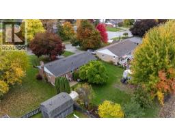 10 VICTORIA Street - 30