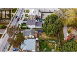 138 COURTLAND Avenue E - 14