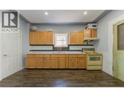 138 COURTLAND Avenue E - 29