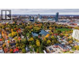 138 COURTLAND Avenue E - 7