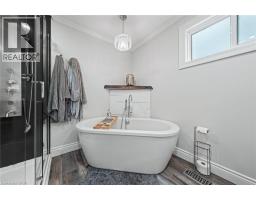 1 HUGHSON Street - 18