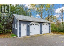 1 HUGHSON Street - 33